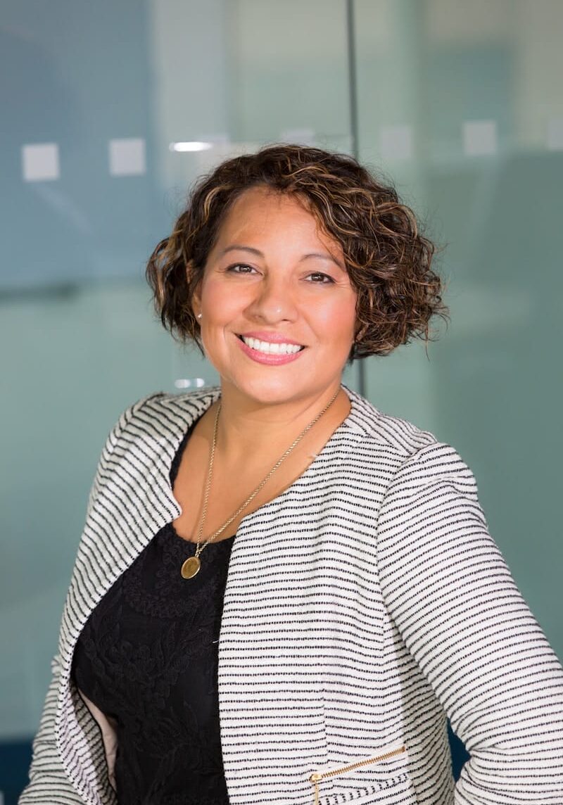 sjvdxw0azqw-portrait-ffe585d08adf18d23d6021ecf7a1dc36-80fgsclrn216